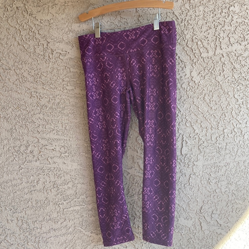 Women’s small super silky Capri workout pants - Picture 1 of 6